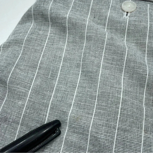 Express Womens Size 30 x 30 ankle cropped pleated pants 0570 - Picture 7 of 10